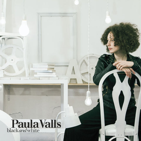 CD -Paula Valls - Black and White
